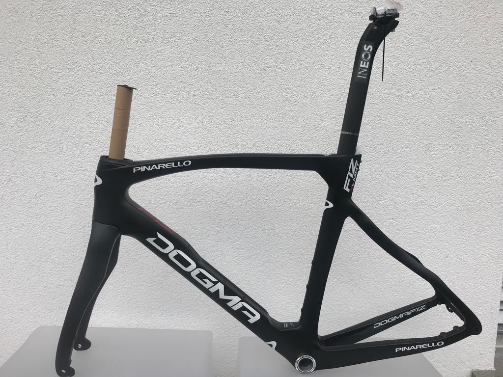 Pinarello Dogma F12 X-Light, neuf, dans l'emballage, sous garantie